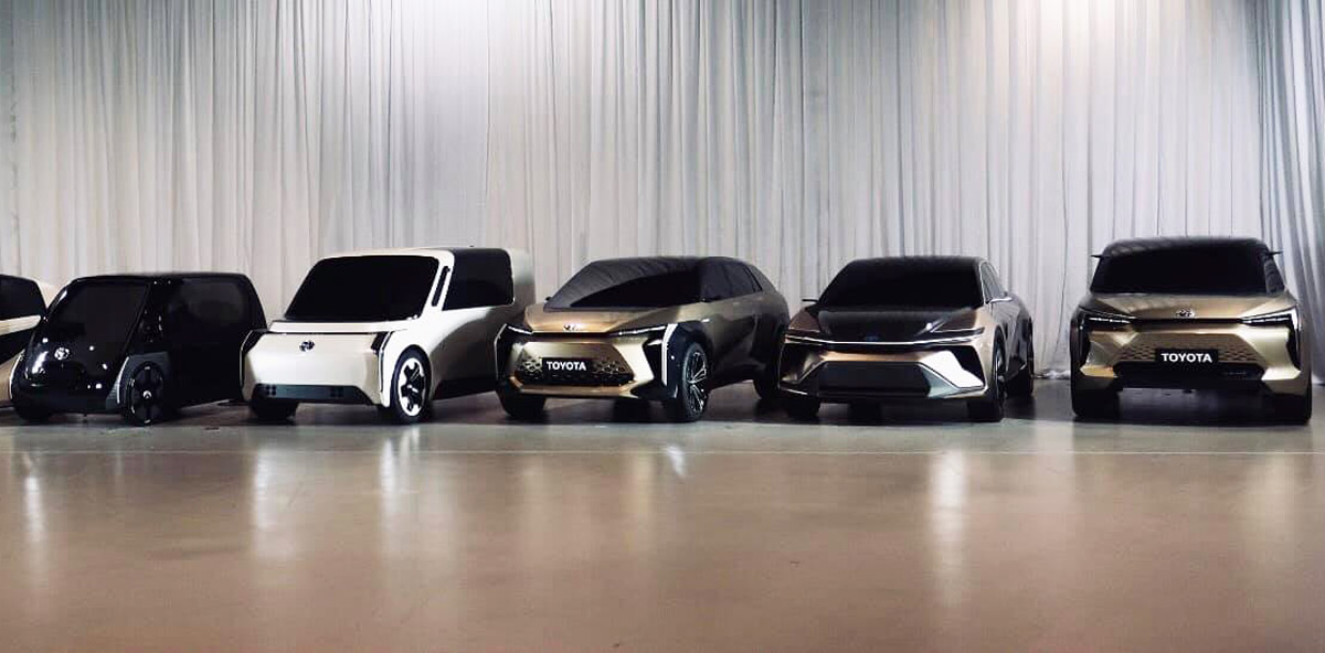 Toyota electric outlet cars 2022